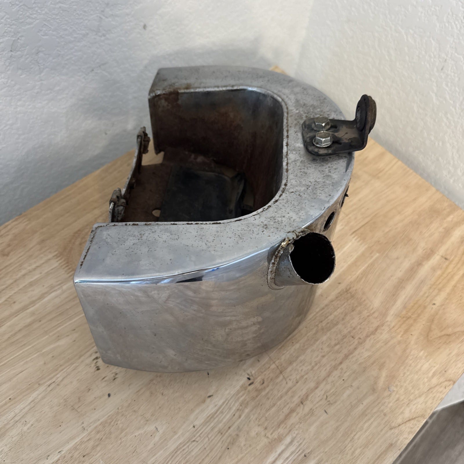 Used Harley Softail Chrome Oil Tank, Fits 2000-2006. With Bracket. Damaged.