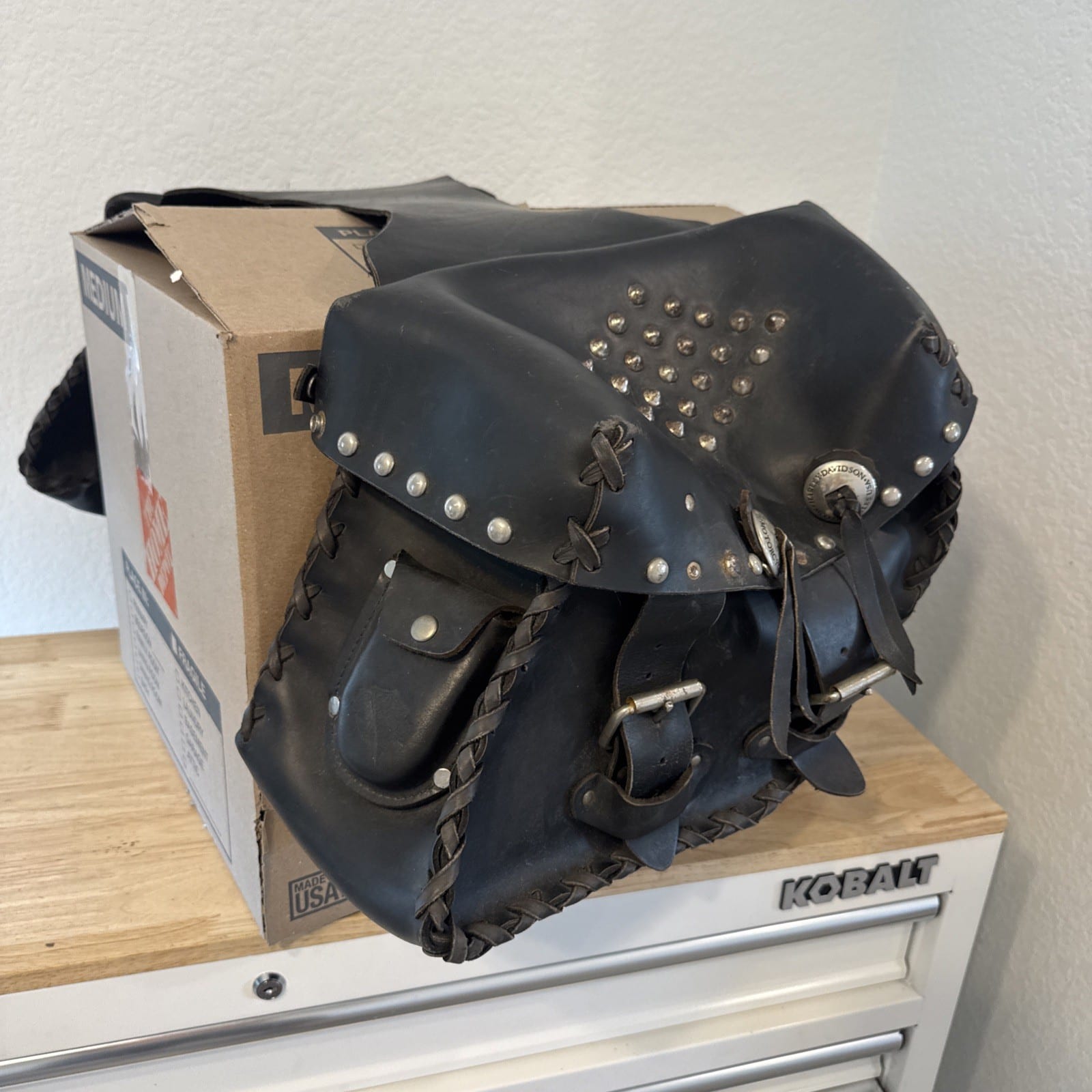 Harley-Davidson Throw Over Leather Saddlebags Panhead Shovelhead Studded